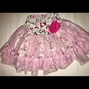 Size 5 hello kitty skirt! Great condition!!